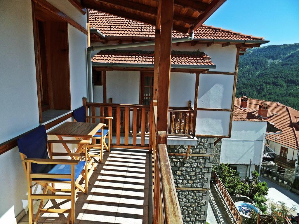 Asteri Metsovou Hotel Екстериор снимка