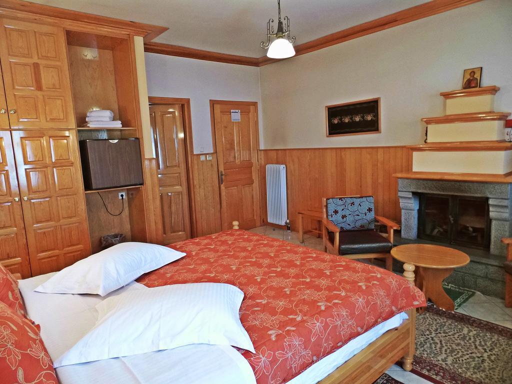 Asteri Metsovou Hotel Стая снимка