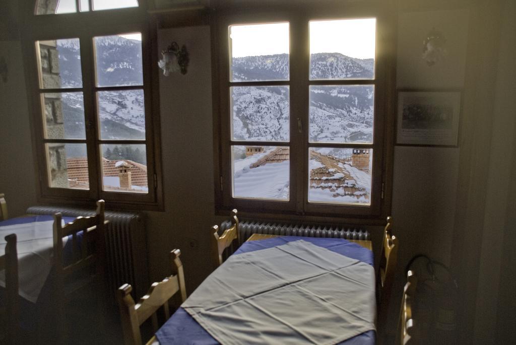 Asteri Metsovou Hotel Екстериор снимка