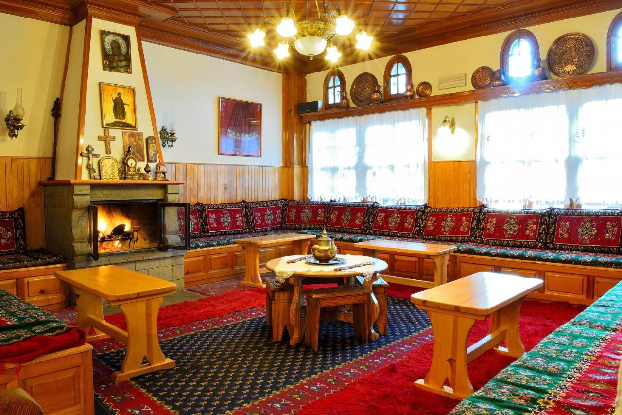 Asteri Metsovou Hotel Екстериор снимка
